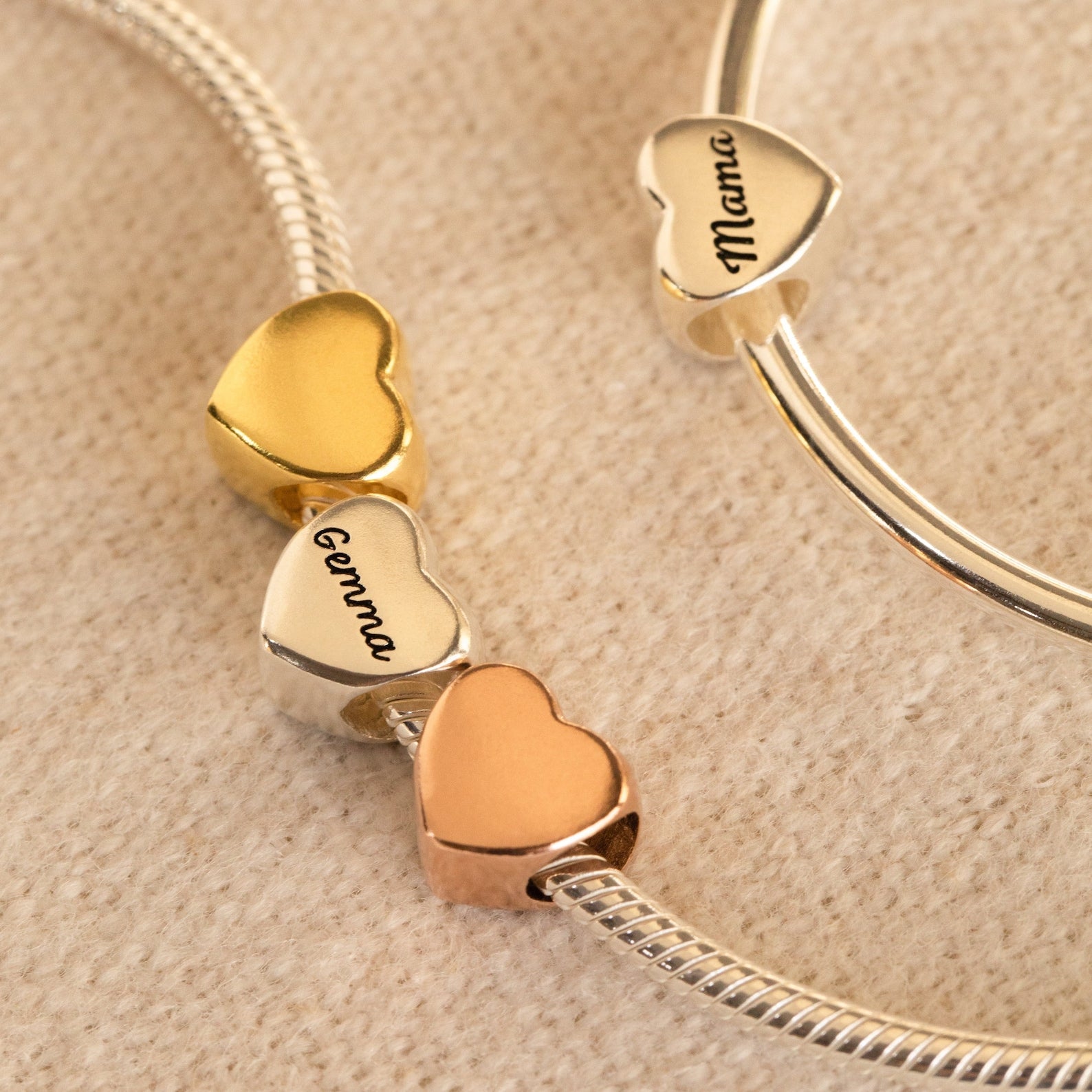 Personalised Engraved Heart Charm Bracelet – Stainless Steel – Valentine's Gift