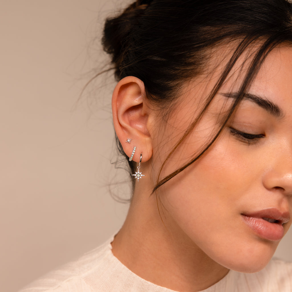 Conjunto de aretes Starburst de ópalo 