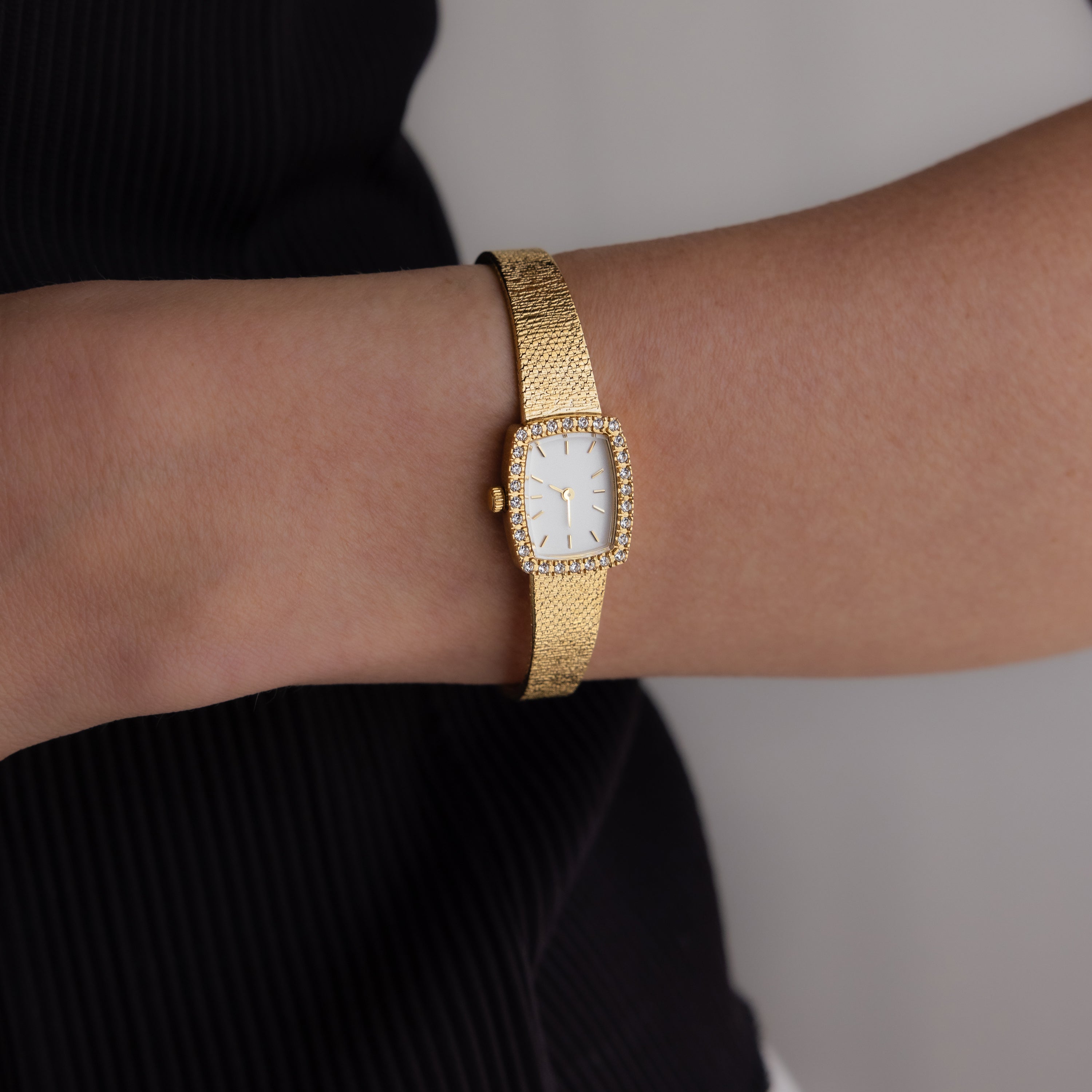 Petite montre en maille