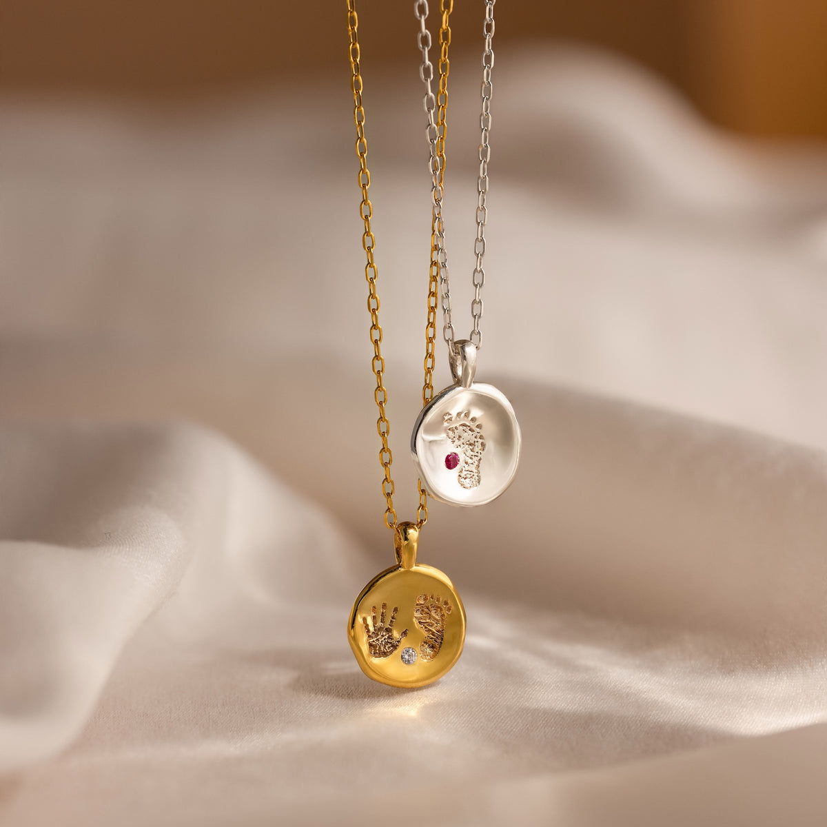 Collier avec empreinte de main de bébé