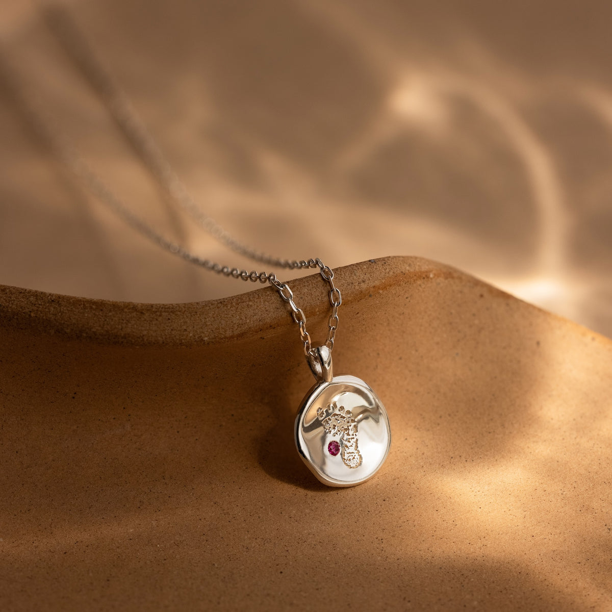 Collier avec empreinte de main de bébé