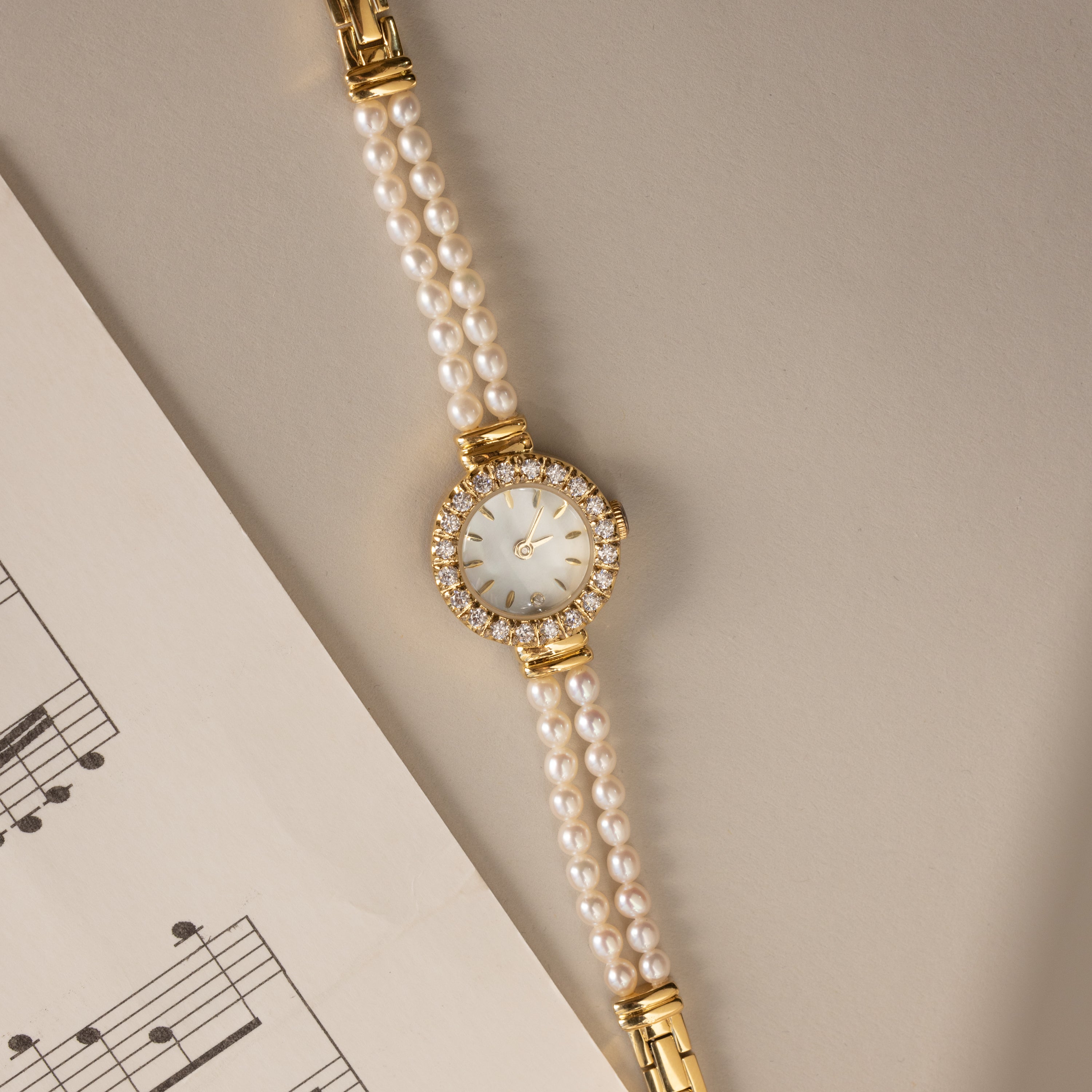 Pearl Link Timepiece