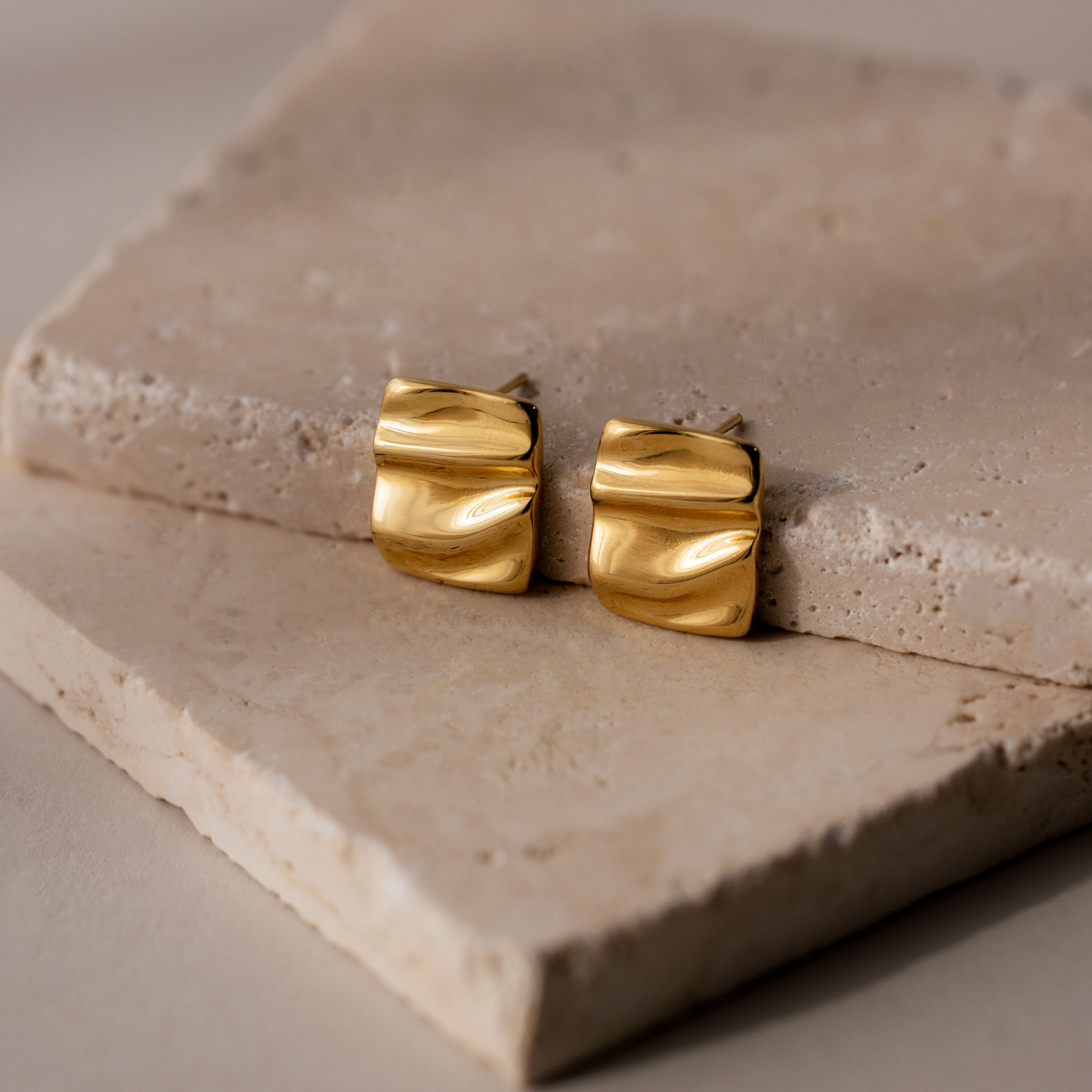 Bold Square Wave Studs in 18K Gold