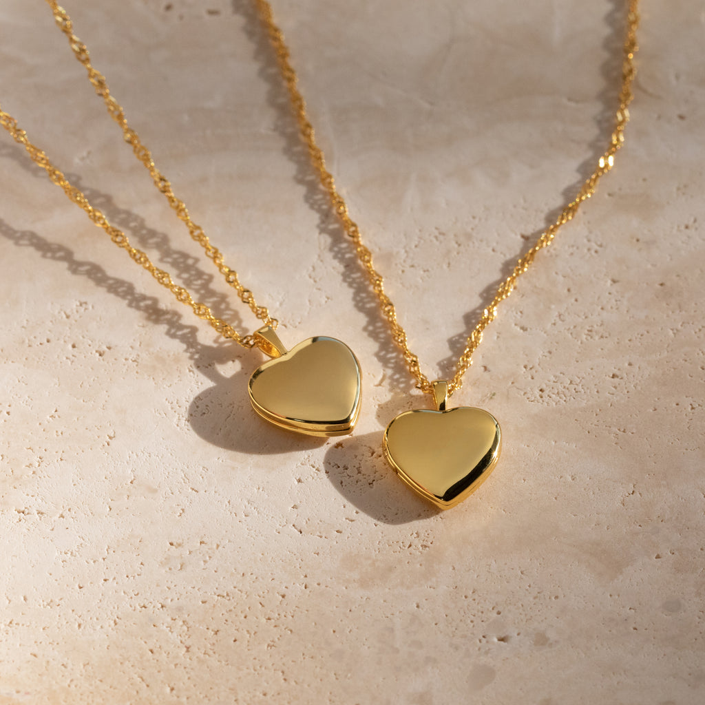 Collares con medallón de amor sin fin 