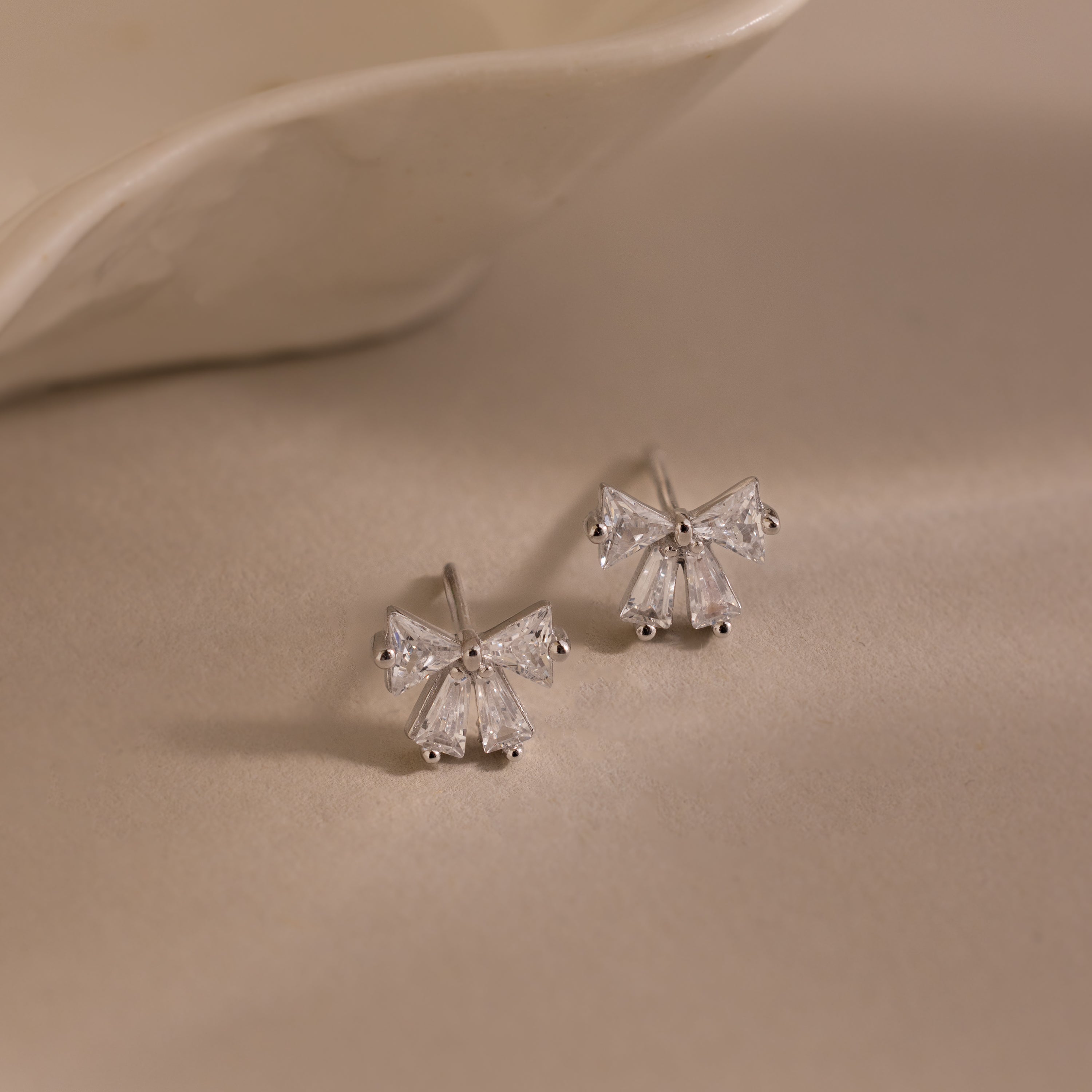 Coquette Bow Earring Set in Silver