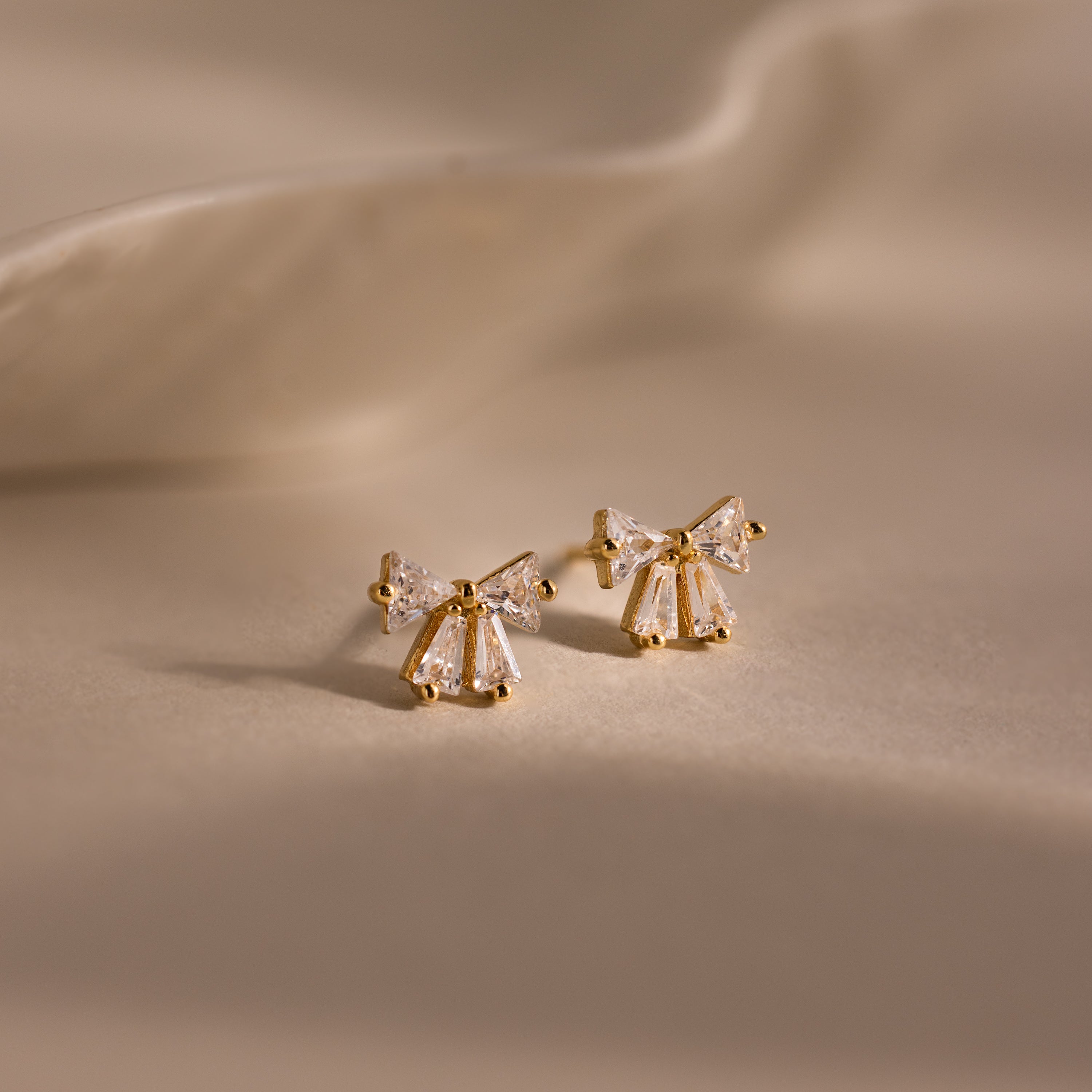 Coquette Bow Earring Set in 18K Gold