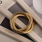 Ribbed Infinity Bangle in 18K Gold