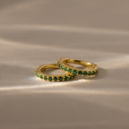 Emerald Clicker Huggies