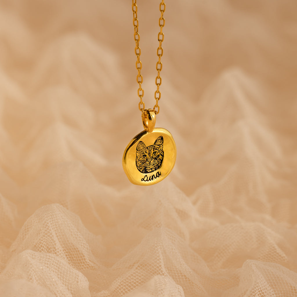 Pet Portrait Coin Necklace in 18K Gold