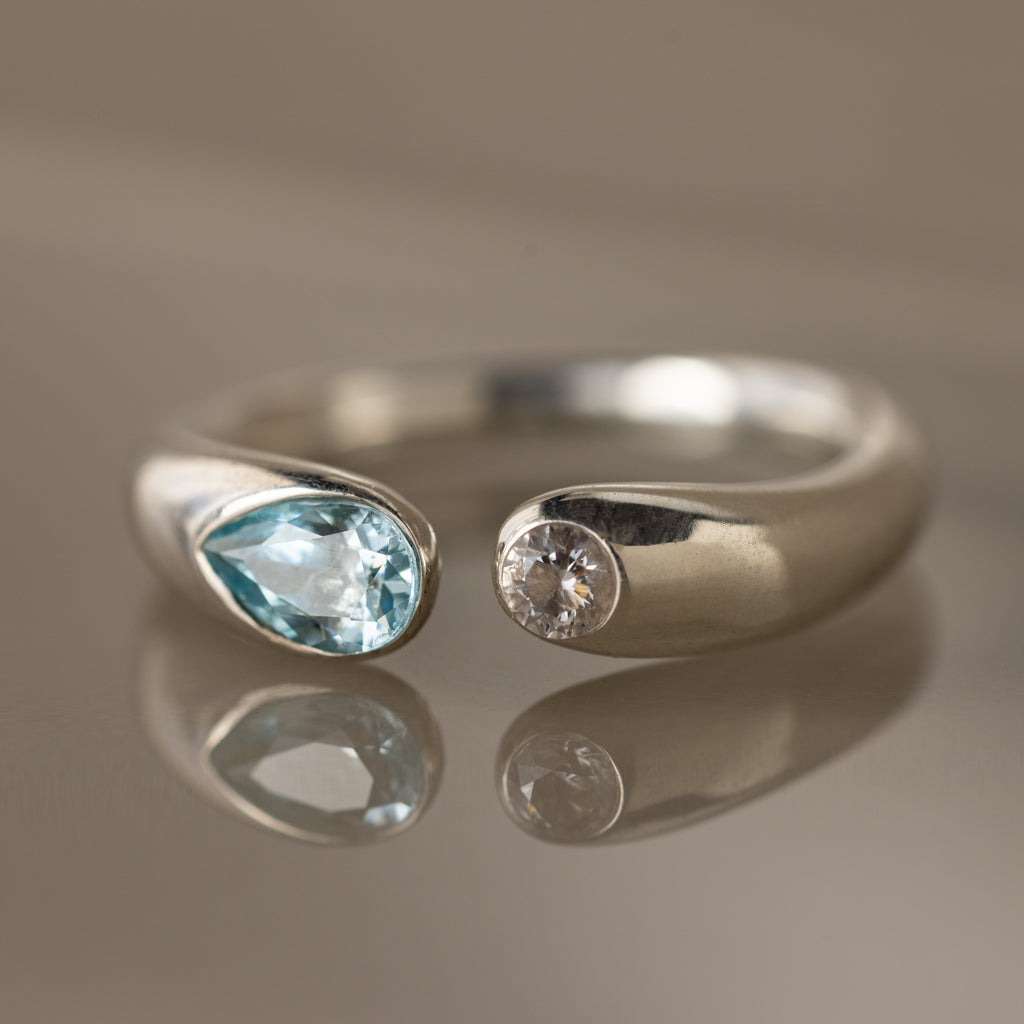Toi et Moi Birthstone Signet Ring in Silver