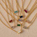 Collar de piedra natal de esmeril 