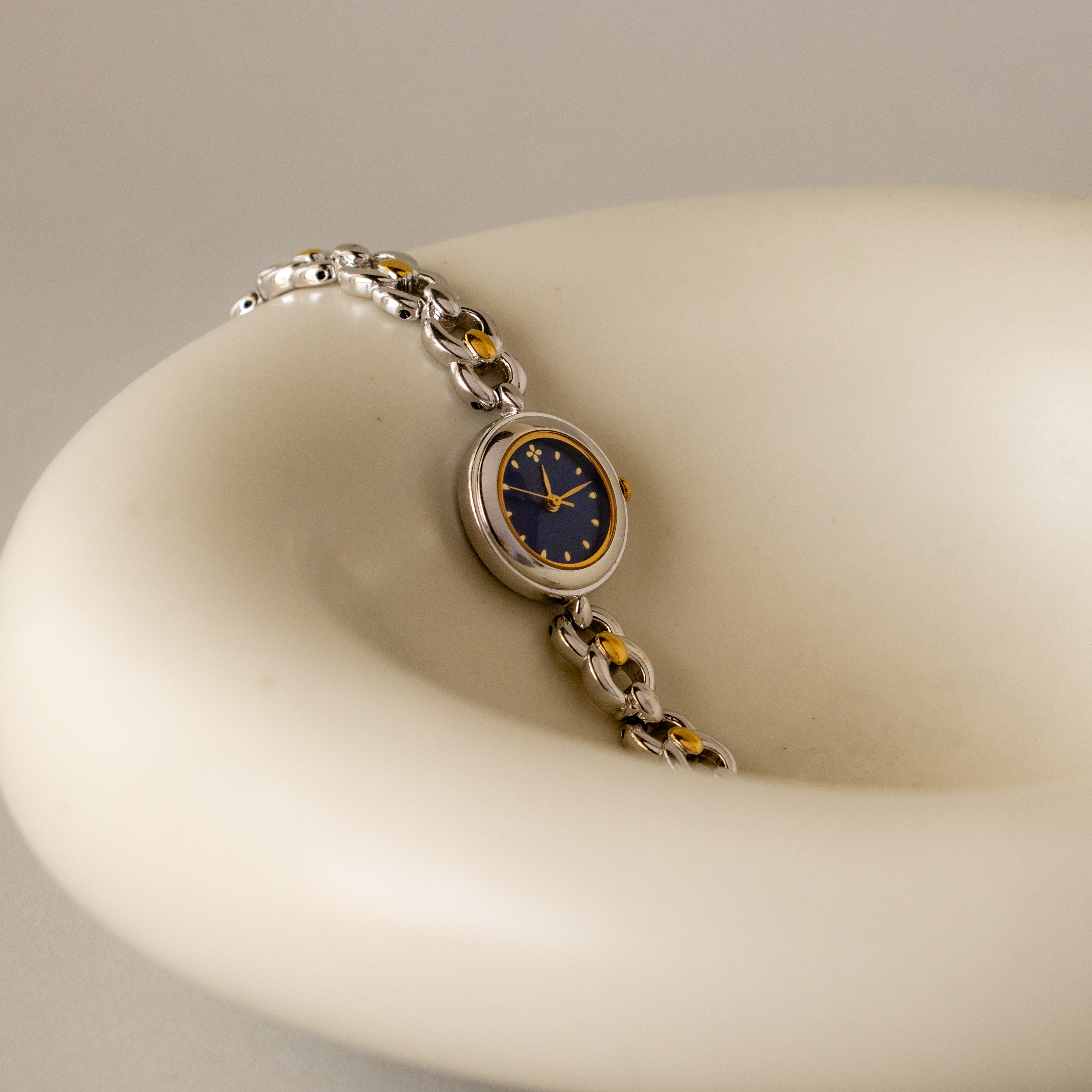 Vintage Seiko Azure Round Two Tone Watch