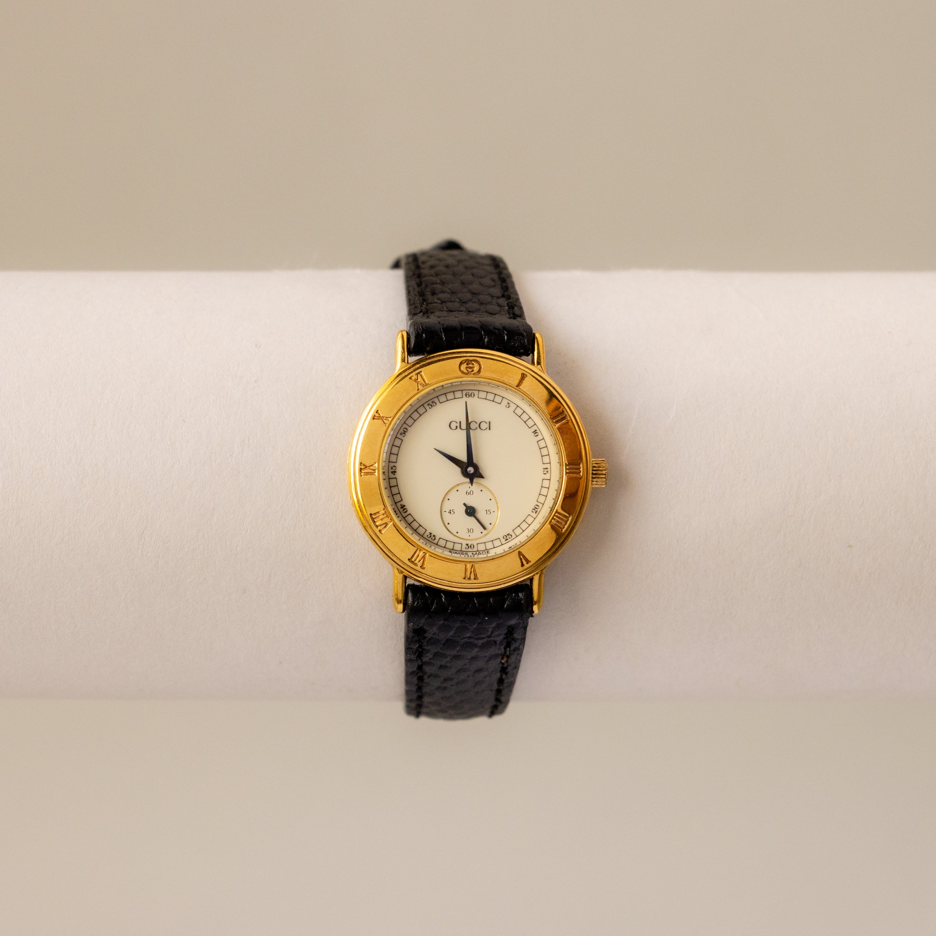 Vintage Gucci Swiss Black Strap Gold Women's Watch | Caitlyn