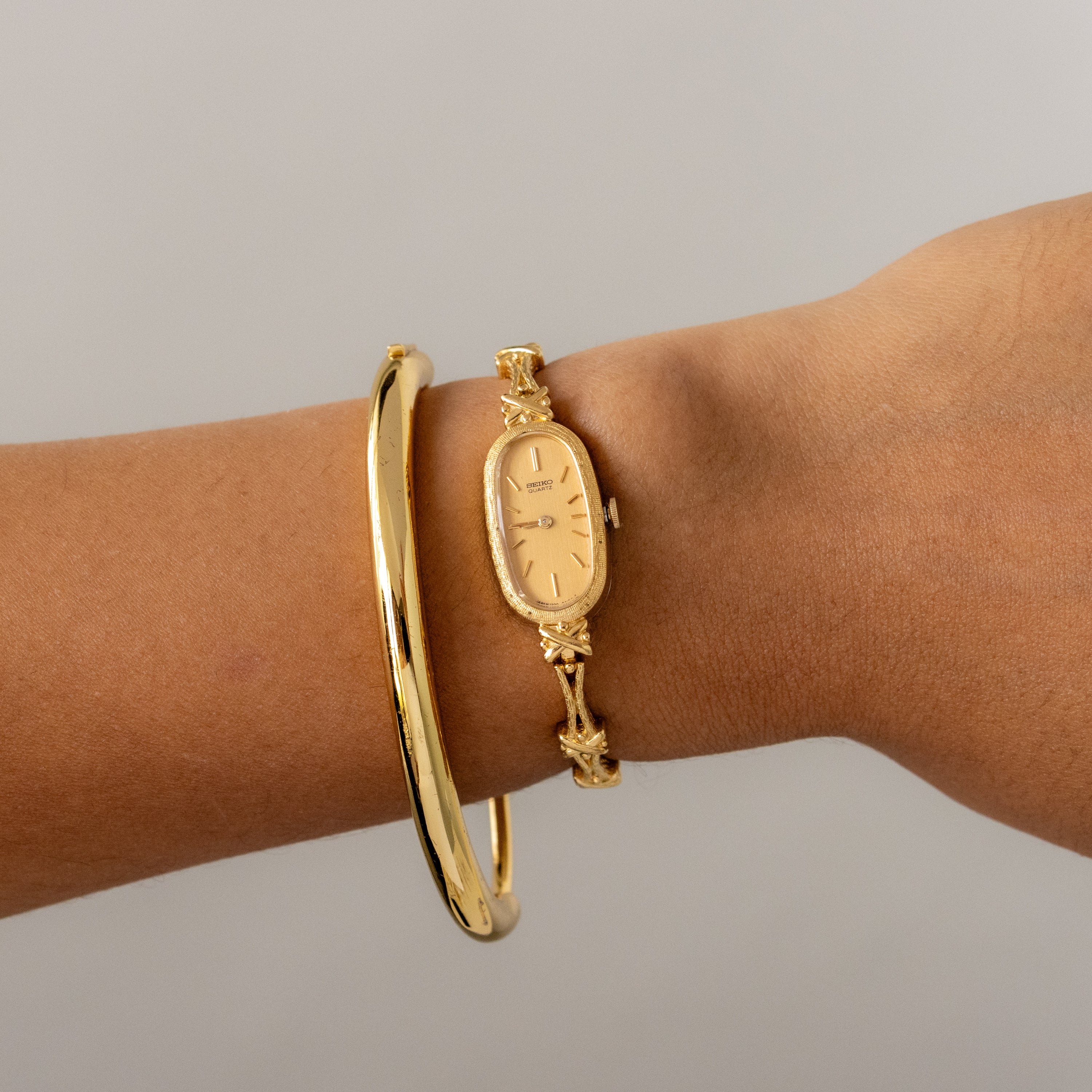 Vintage Seiko Slim Oval Gold Watch