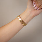Vintage Claudio Round Gold Watch
