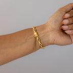 Vintage Fine Gold Stirrup Lug Gold Watch