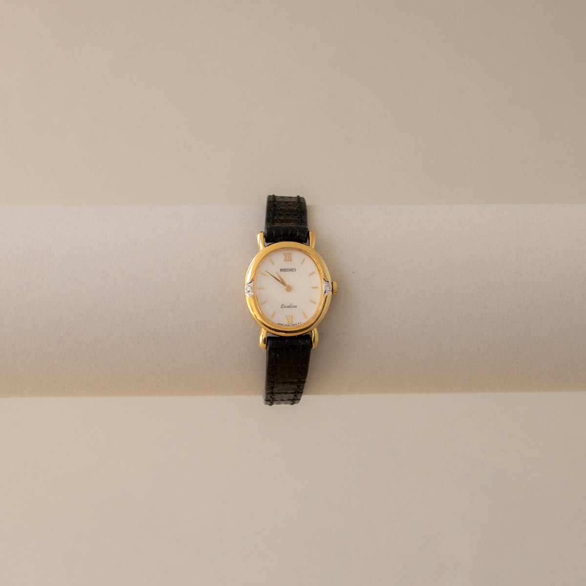 Vintage Seiko Oval Diamond Frame Gold Watch