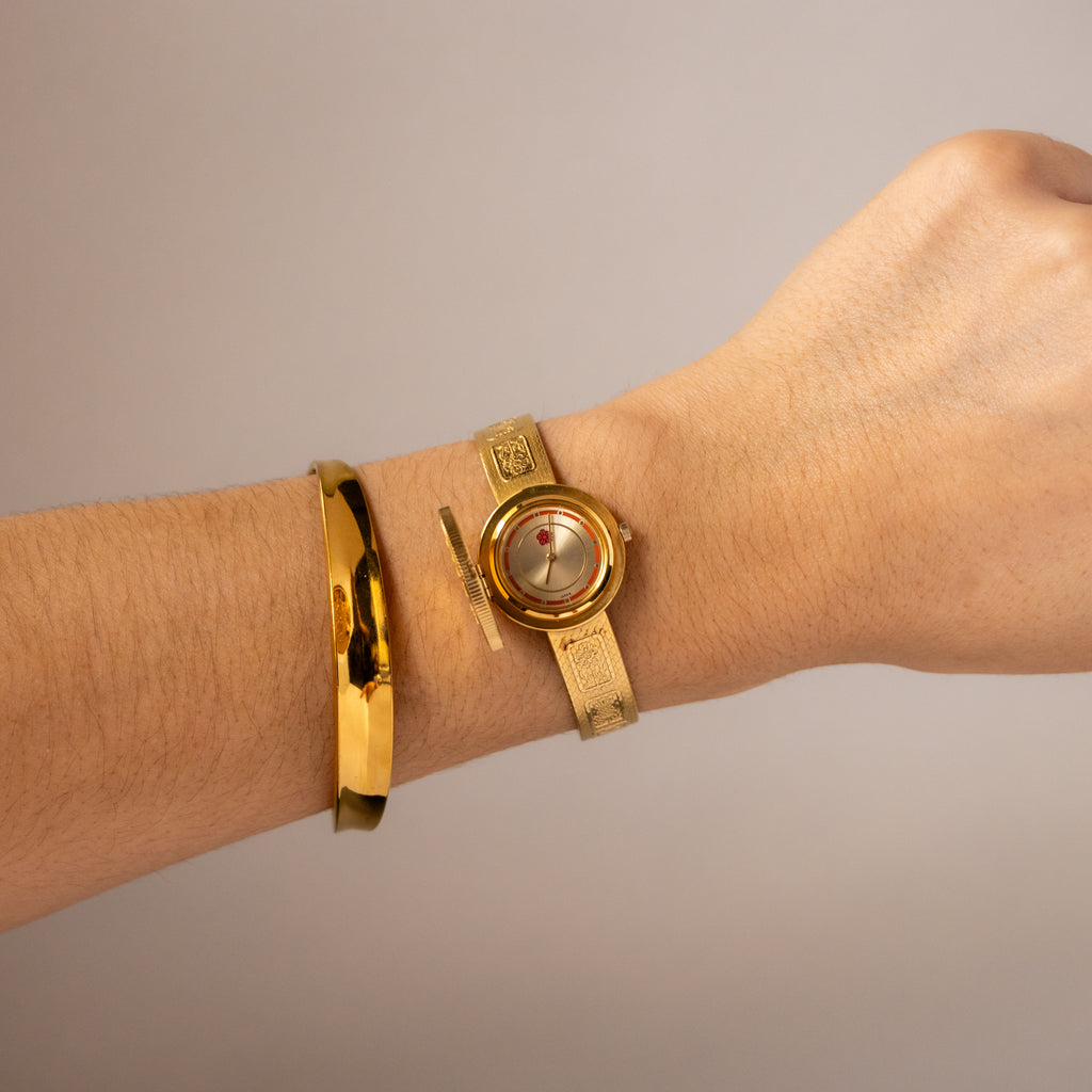 Vintage Royal Welcome to Princess Diana Locket Gold Watch