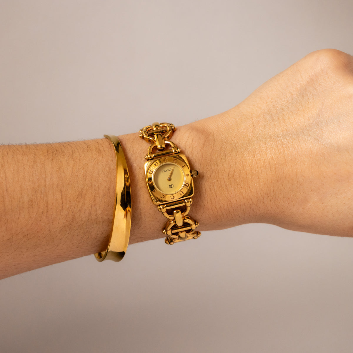 Vintage Gucci Swiss Horsebit Link Gold Watch
