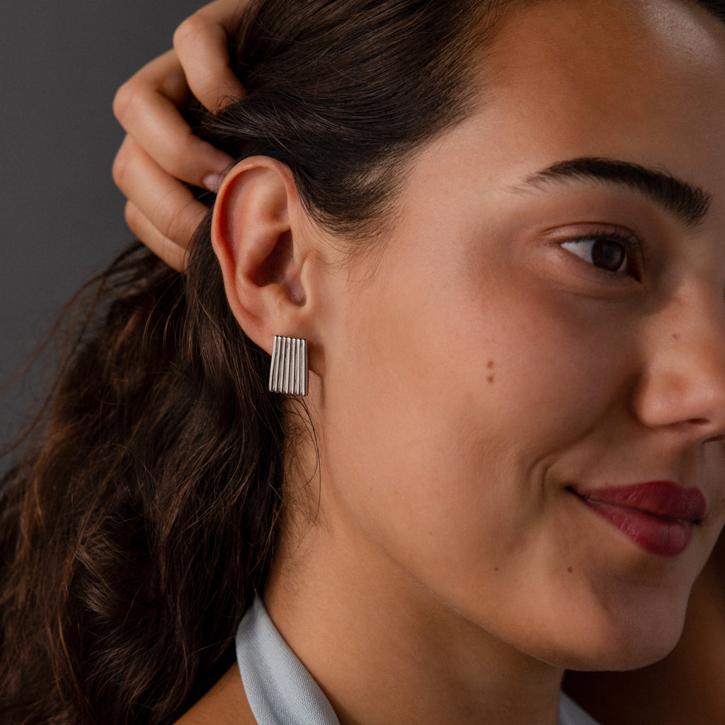 Chunky Ribbed Stud Earrings in Silver | Caitlyn Minimalist