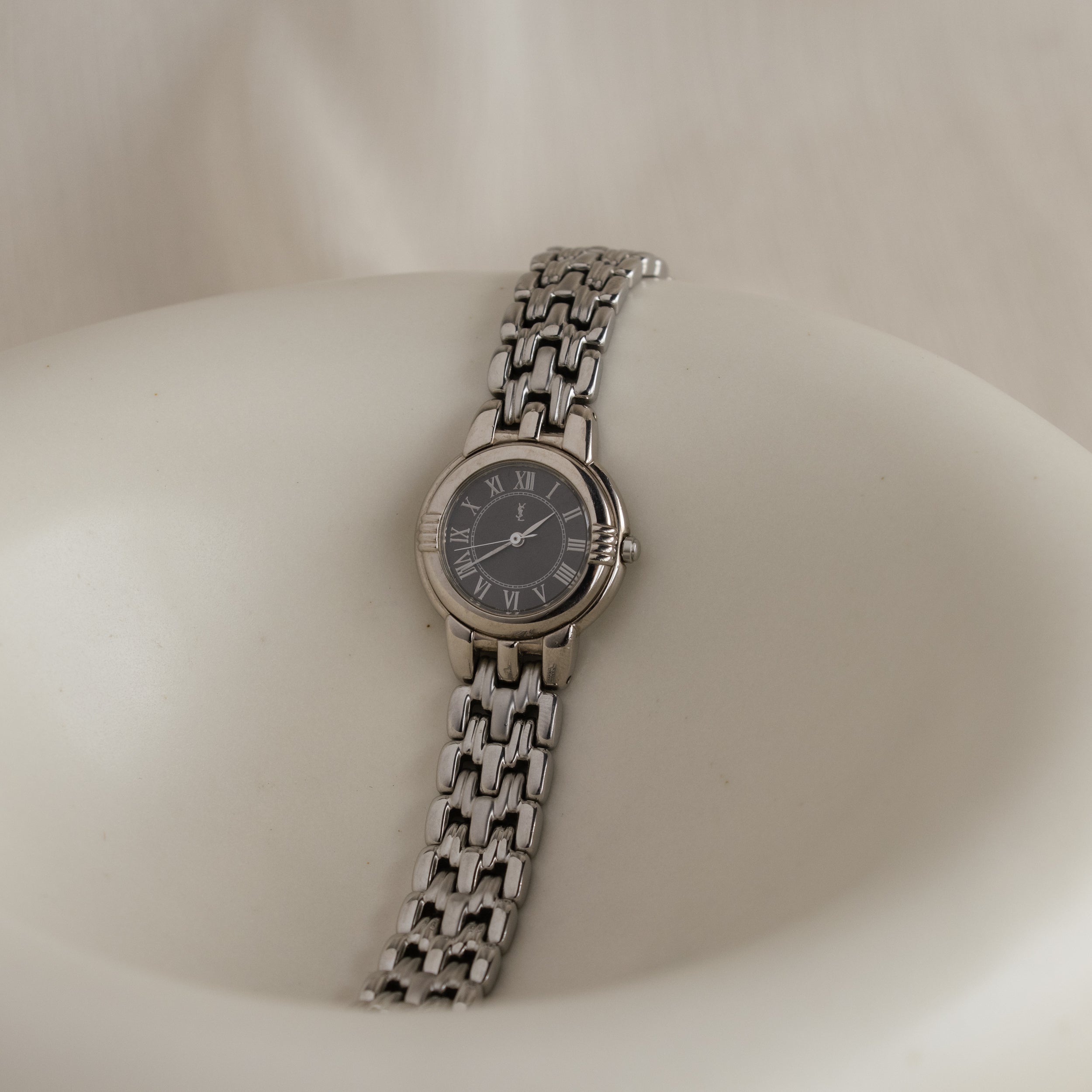 Vintage YSL Round Gray Silver Watch