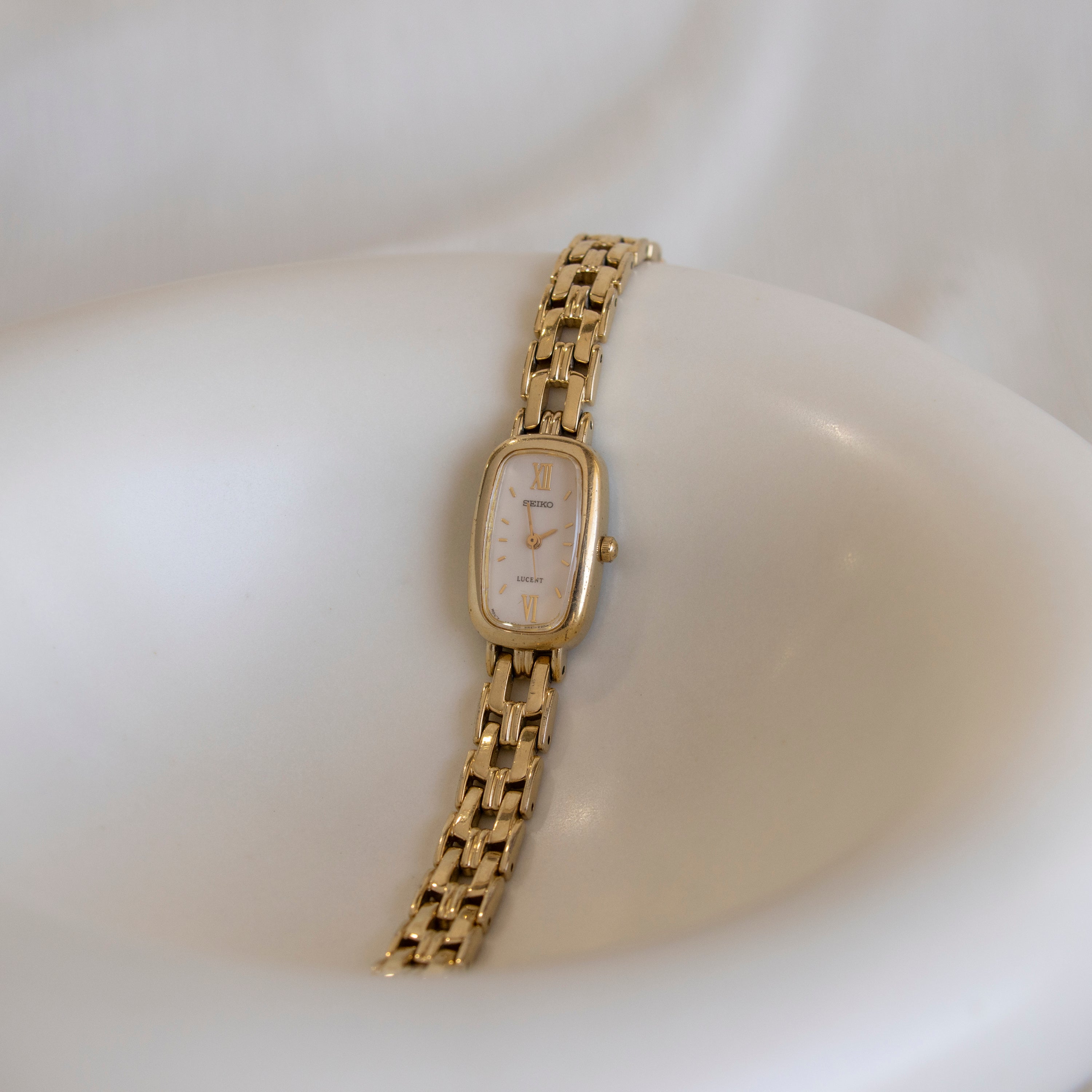 Rare Vintage Seiko Rectangular Gold Watch