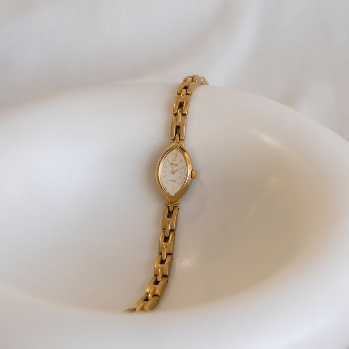 Vintage Seiko Tisse Oval Gold Watch