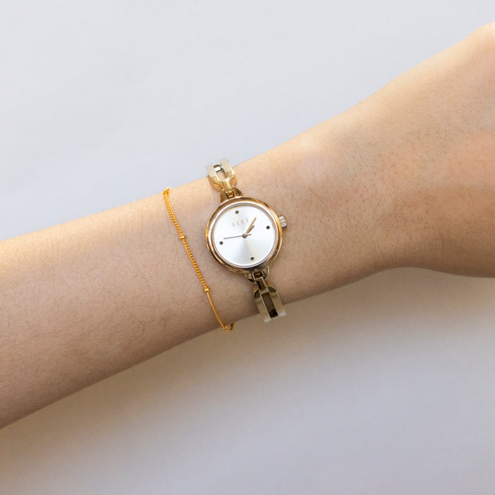 Vintage Elle Round Light Gold Watch