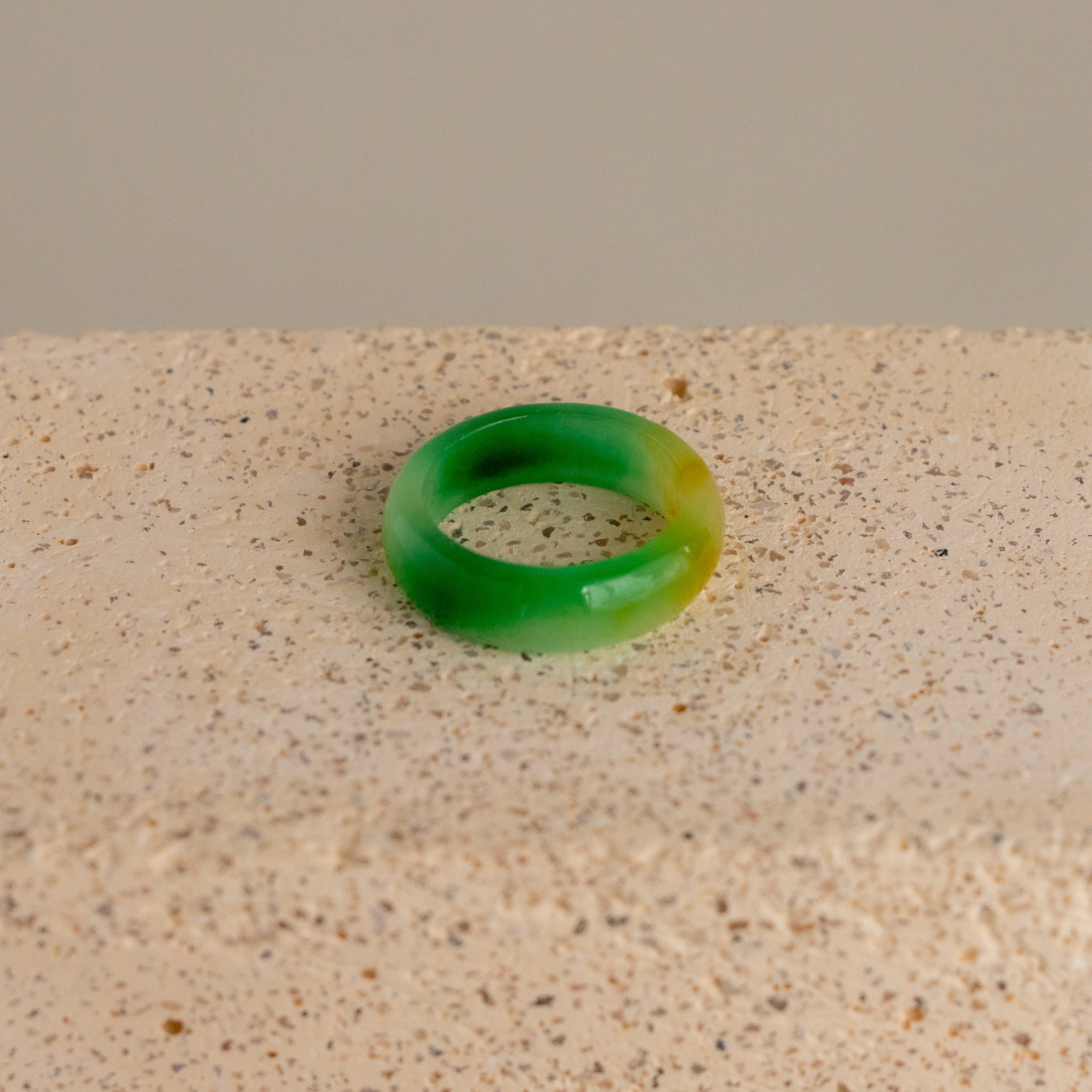 Spring Quartzite Jade Ring