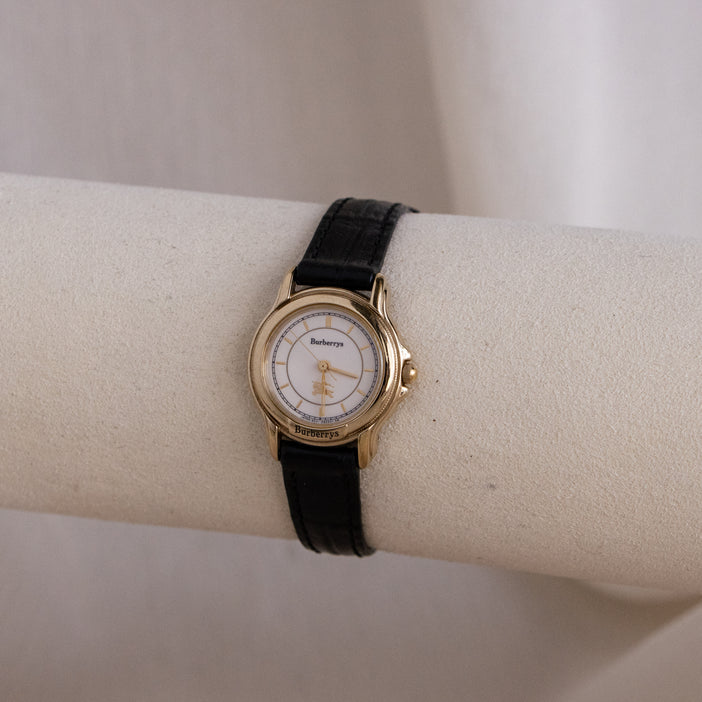 Vintage Burberrys Round Straps Gold Watch