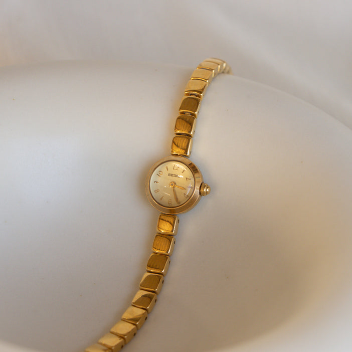 Rare Vintage Seiko Square Link Gold Watch