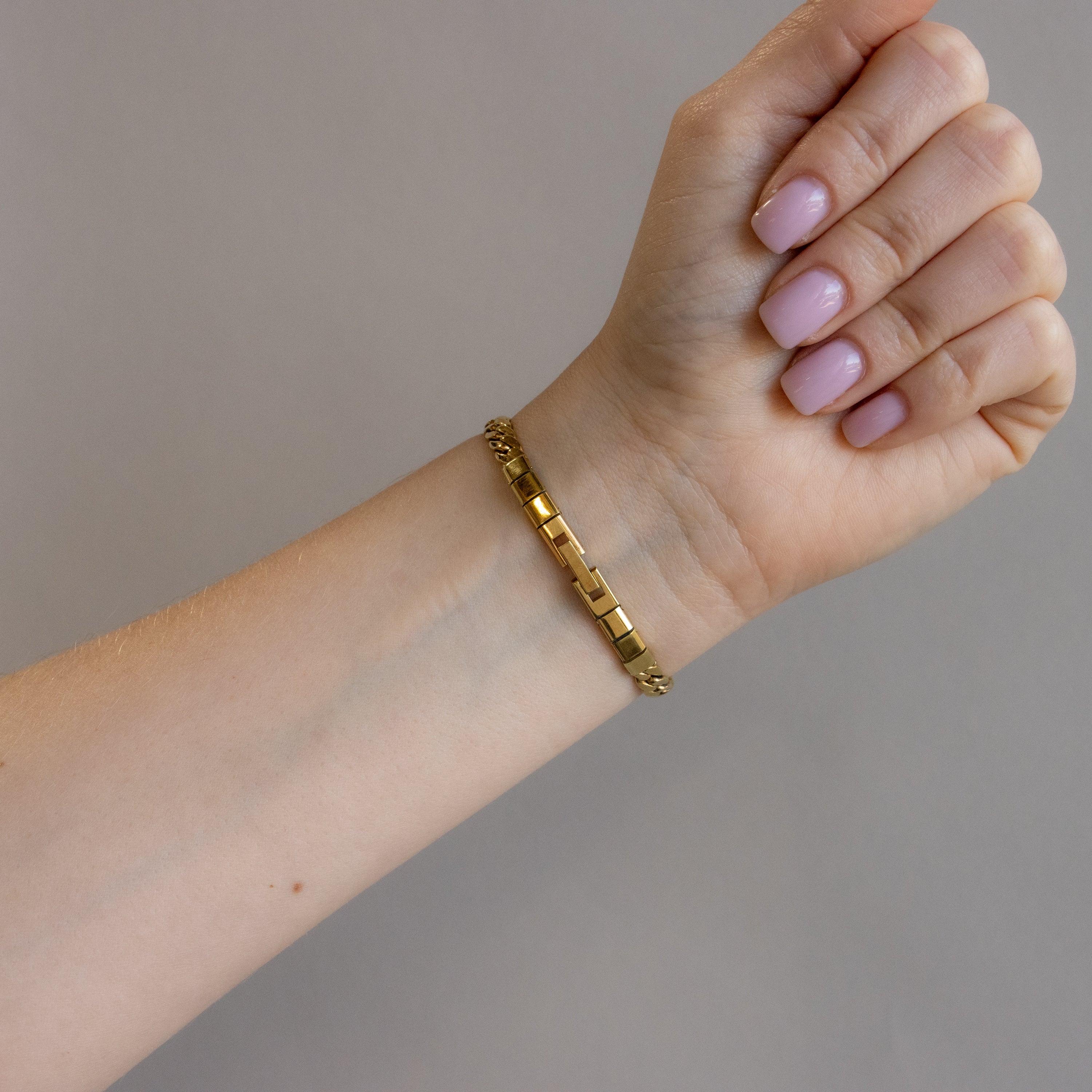 Rare Vintage Saint Honore Oval Gold Watch