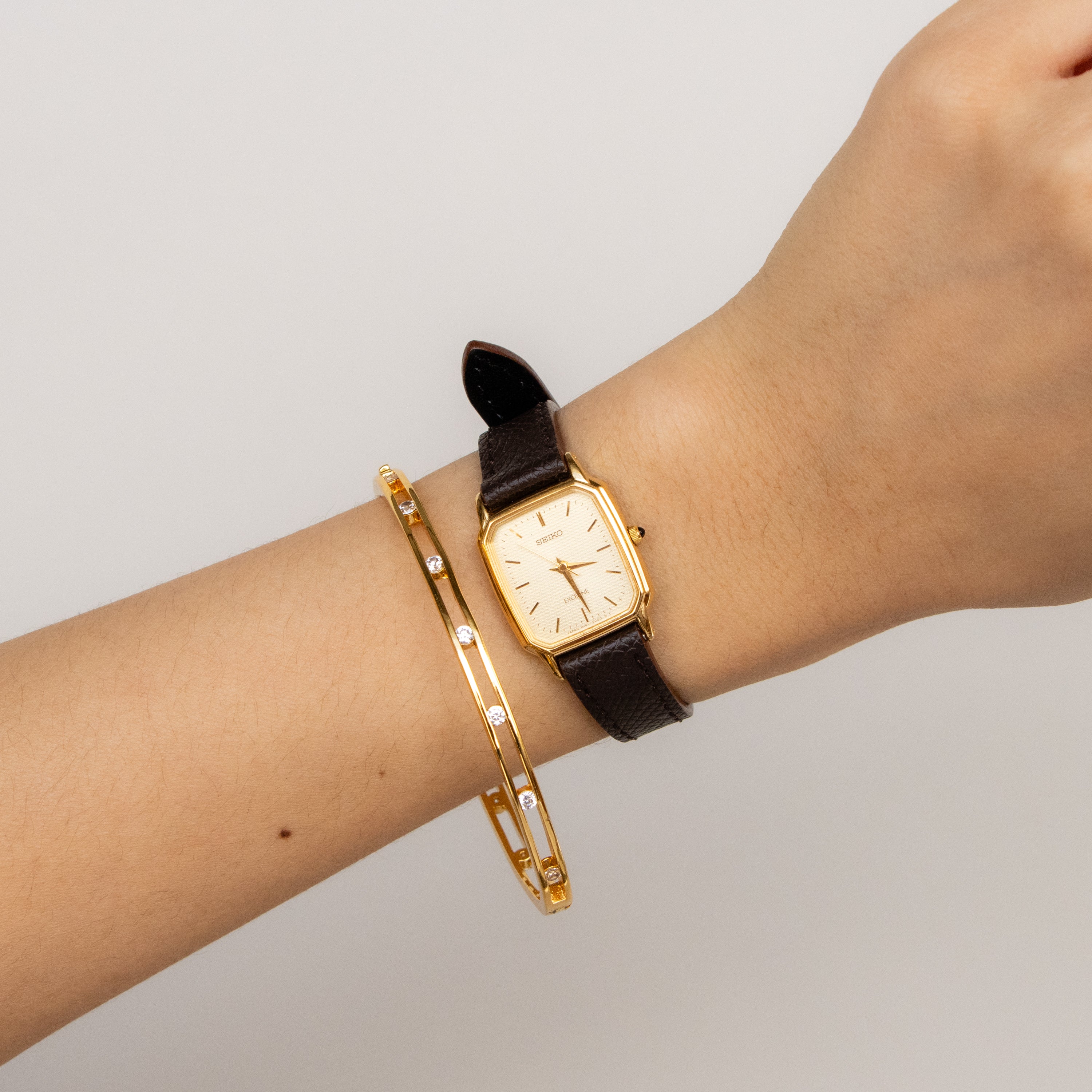 Vintage Seiko Square Brown Leather Gold Women's Watch Caitlyn