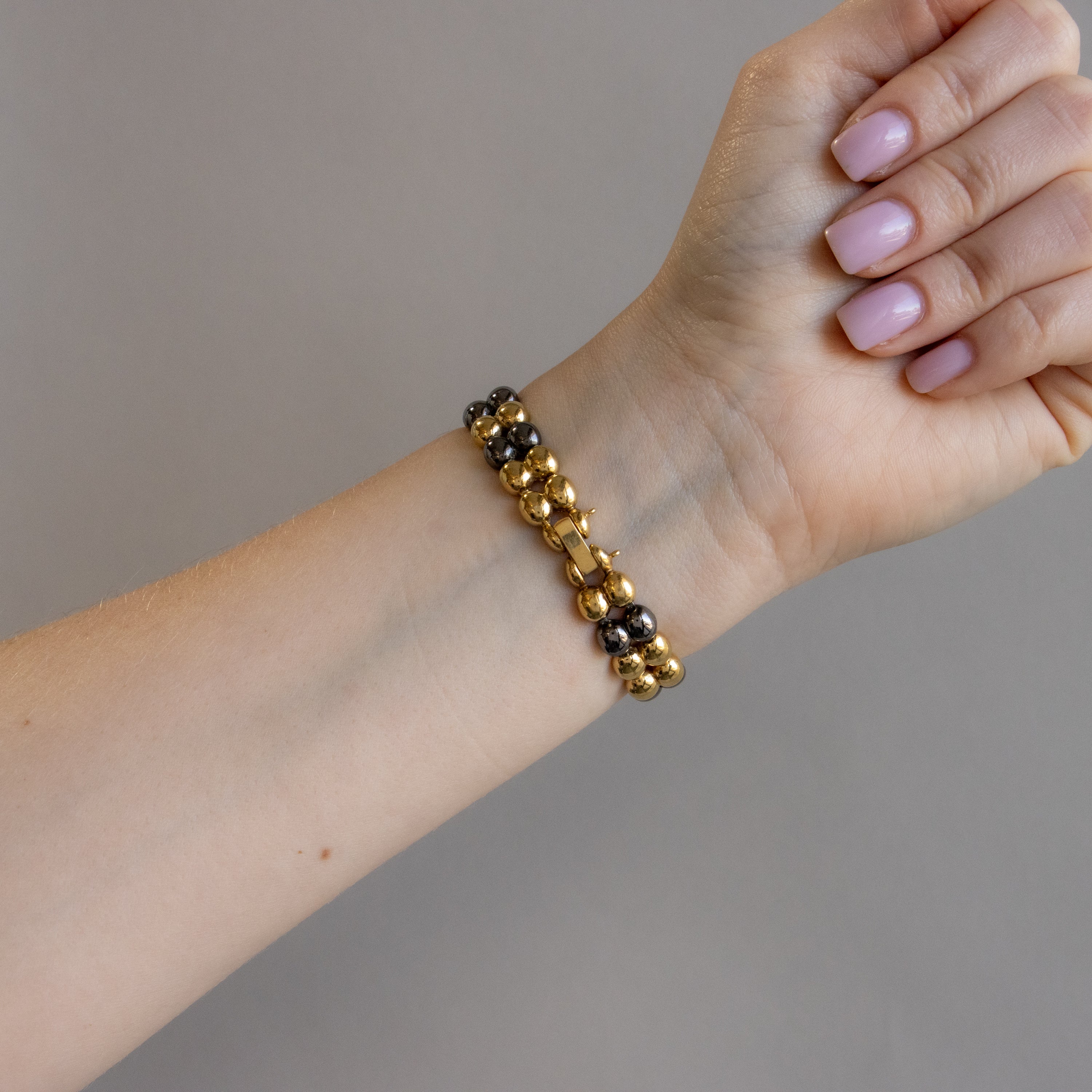 Vintage Seiko Beaded Black & Gold Watch