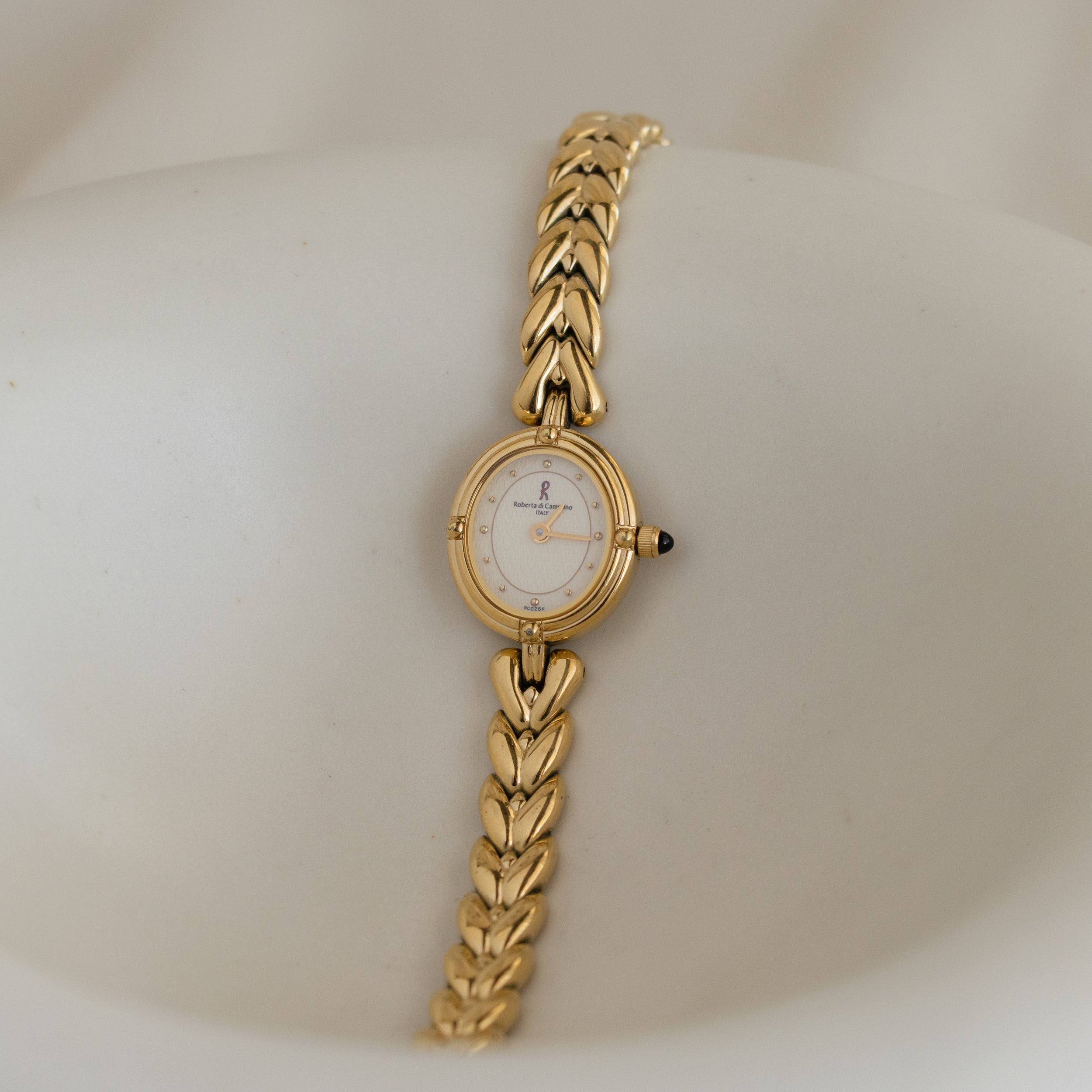 Vintage Roberta di Camerino Slim Gold Watch