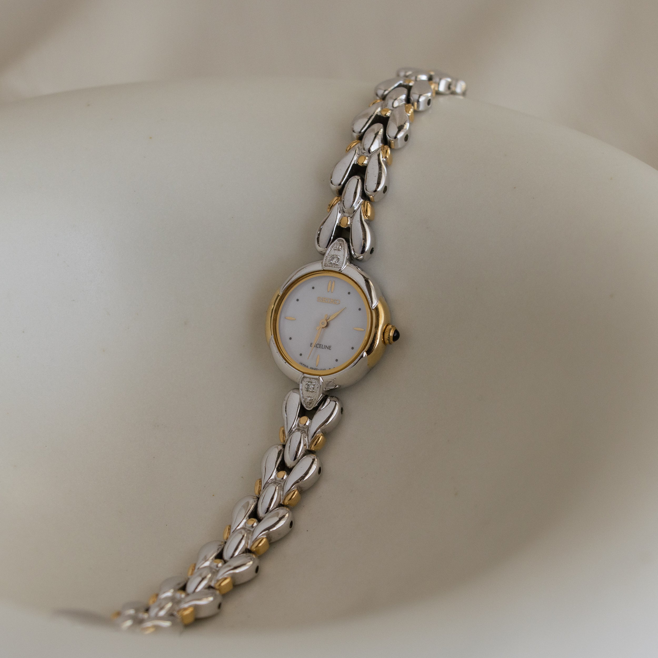 Vintage Seiko Pearl Two Tone Watch