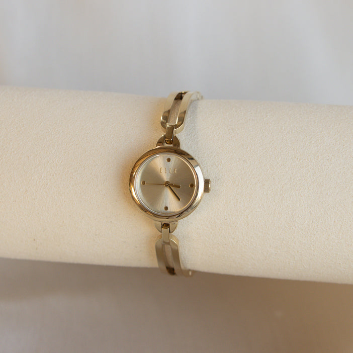 Vintage Elle Round Light Gold Watch