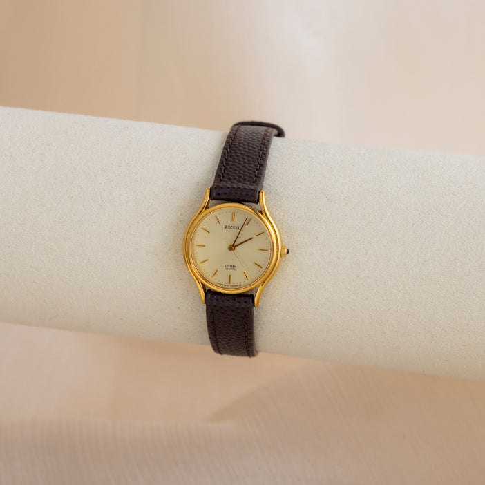 Vintage Citizen Round Leather Strap Watch