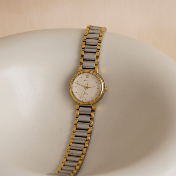 Vintage Seiko Avenue Two Tone Watch