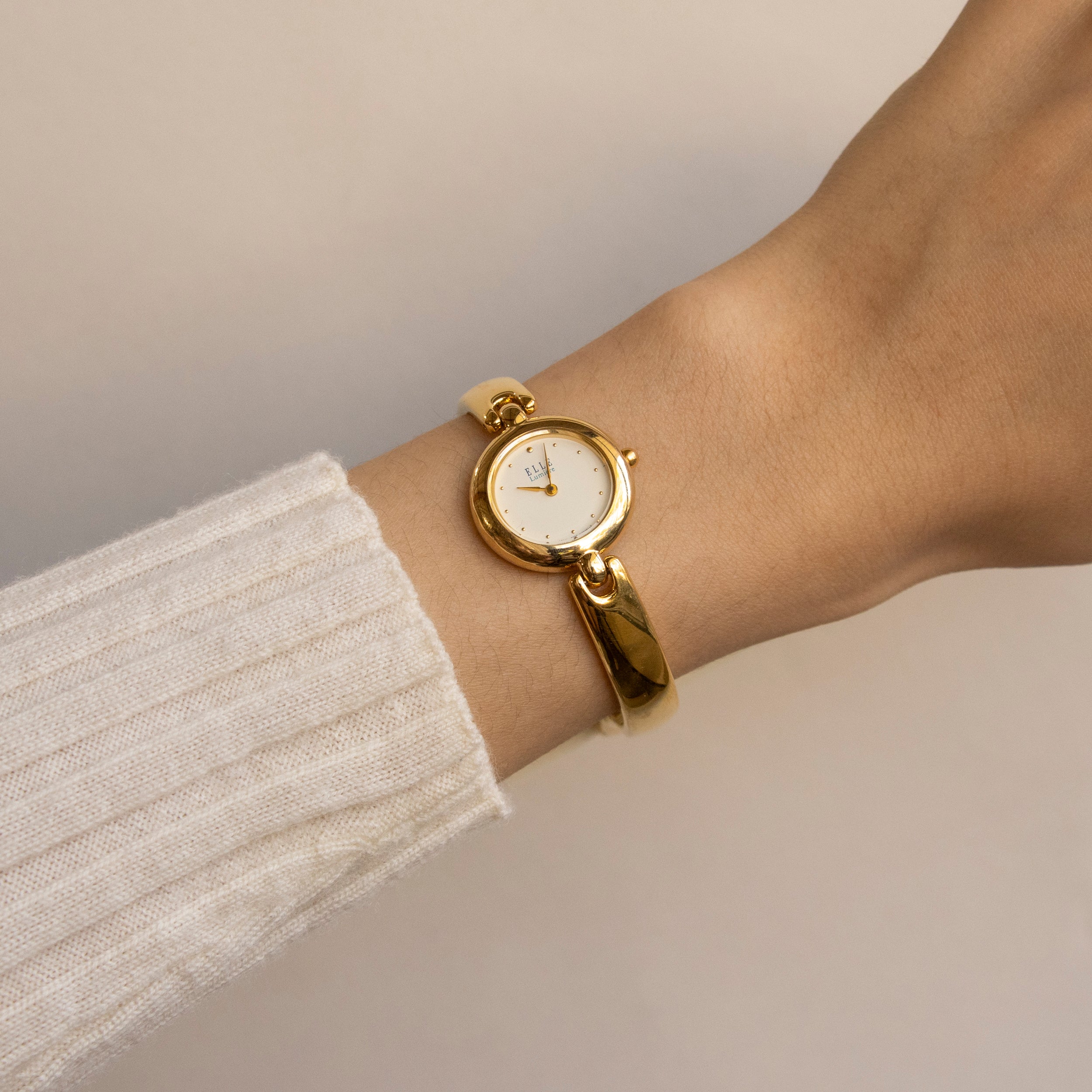 Vintage Elle Round Slim Gold Watch