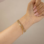 Vintage Citizen Dainty Round Beaded Gold Watch