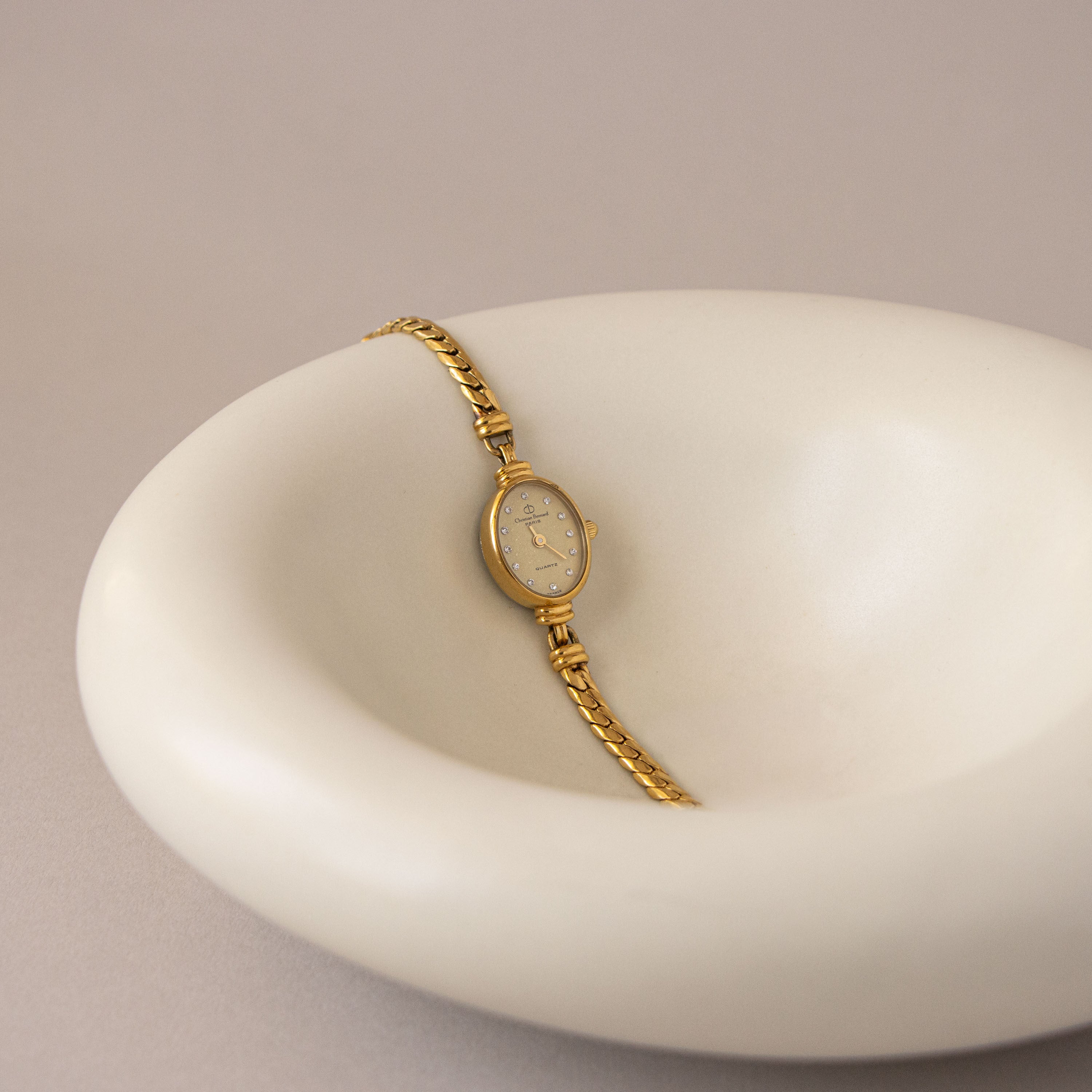 Vintage Christian Bernard Oval Chainlink Gold Watch