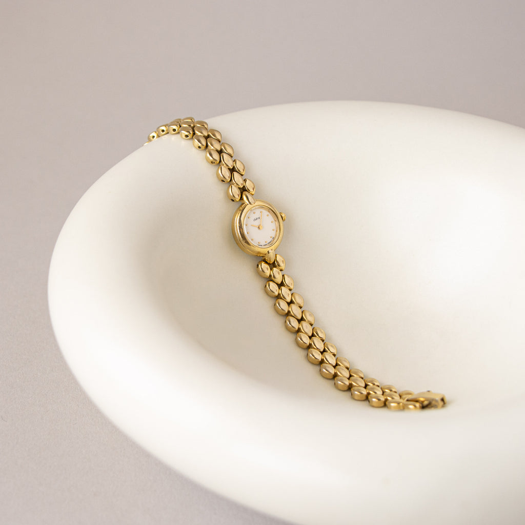 Vintage Citizen Dainty Round Beaded Gold Watch