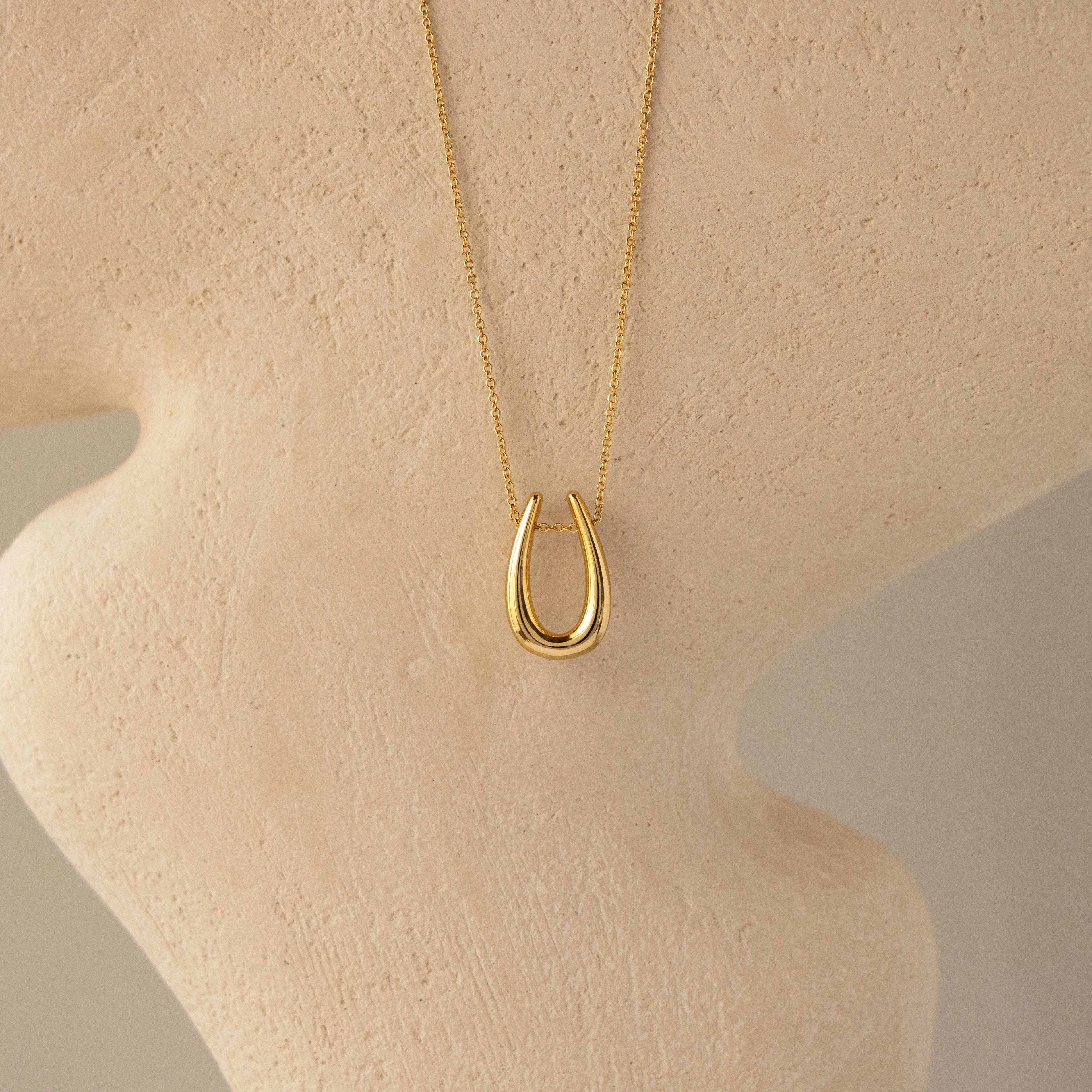 Sculpted Horseshoe Pendant Necklace