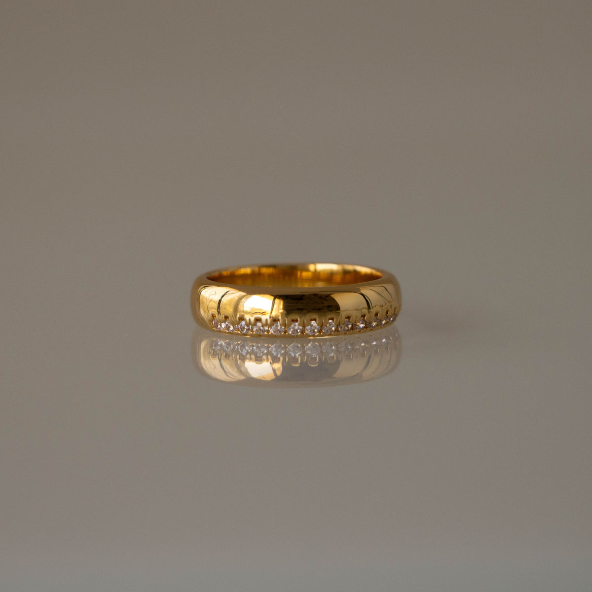 Diamond Rim Band