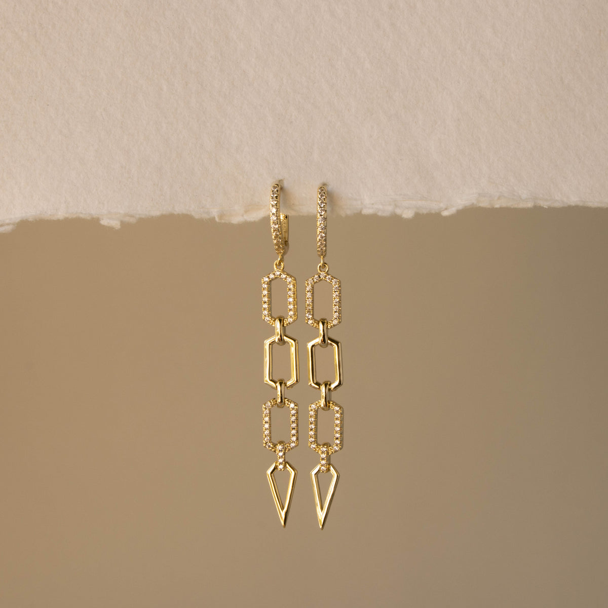 Geometric Pave Chain Huggies
