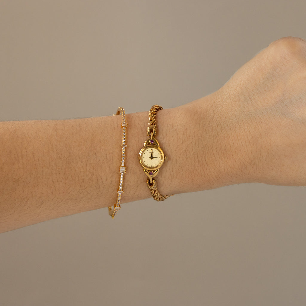 Vintage Seiko Dainty Ruby Rope Gold Watch