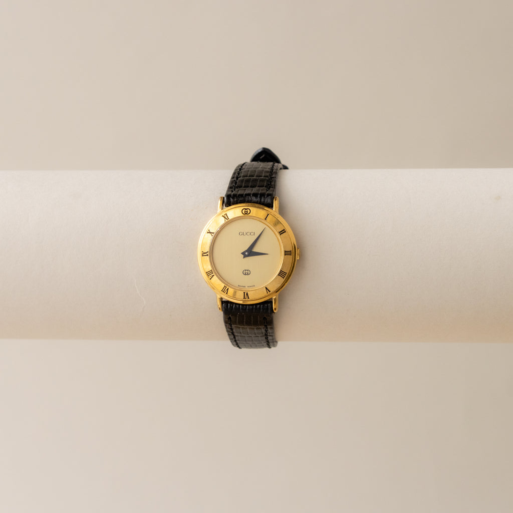 Vintage Gucci Swiss Roman Strap Gold Watch