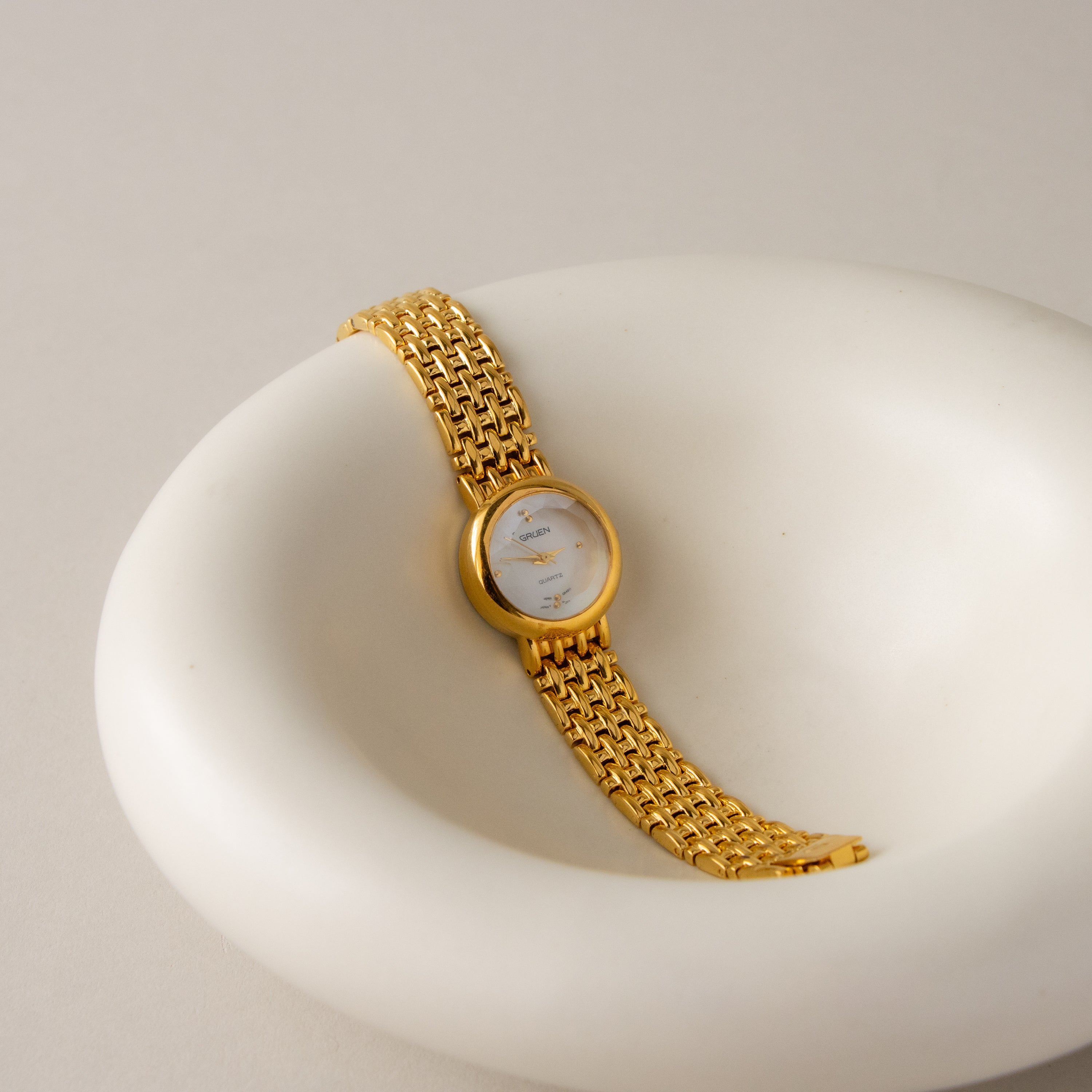 Vintage Gruen Round Gold Watch