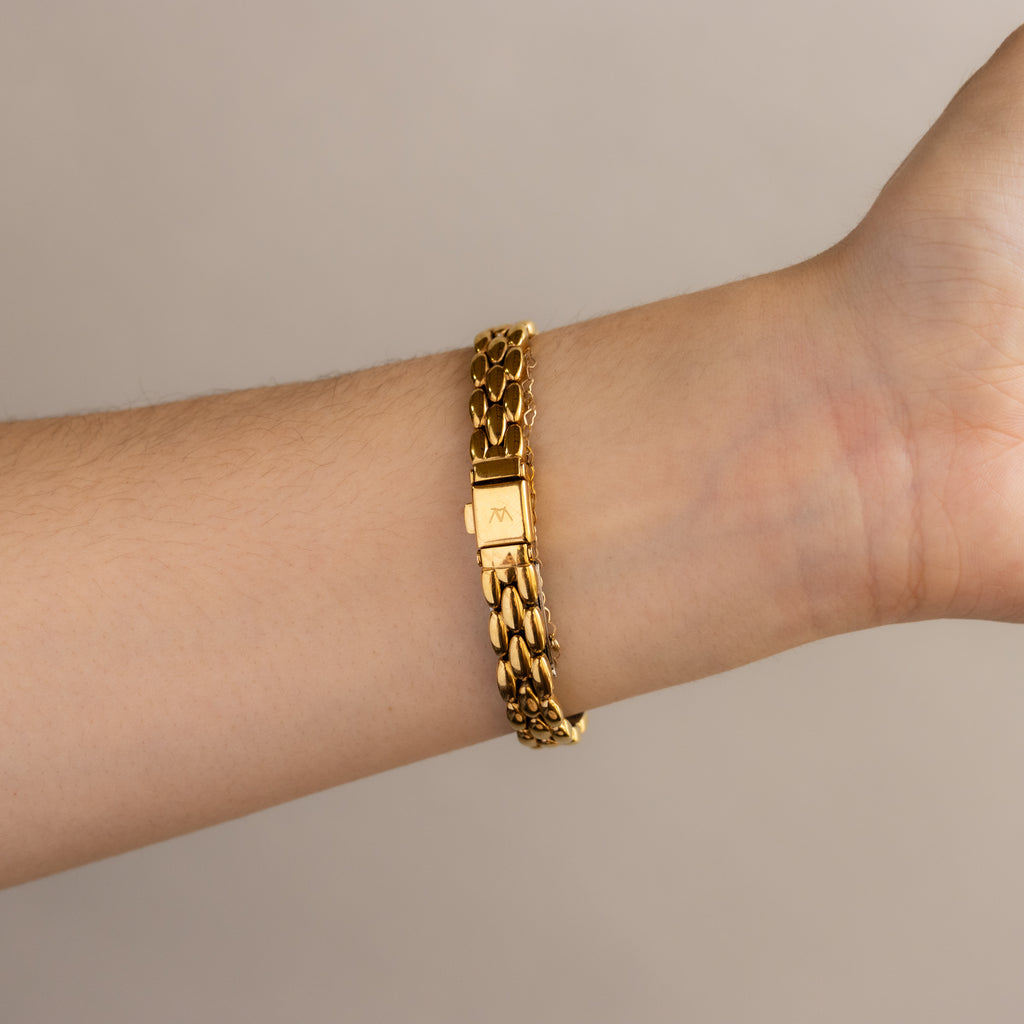 Vintage Valentino Moradei Oval Pearl Gold Watch